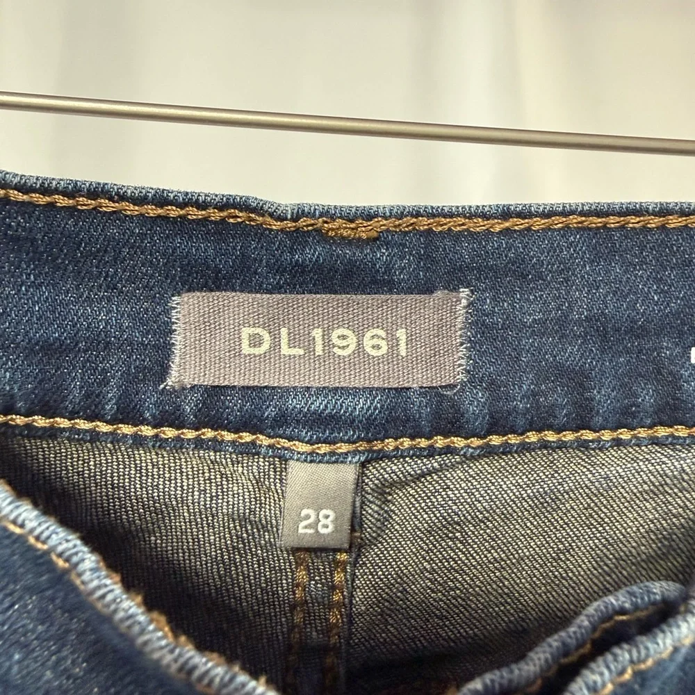 DL1961 Patti Straight High Rise Vintage Ankle Jeans in Dark Blue‎ Size 28